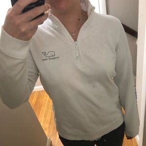 White vineyard vines Quarter Zip